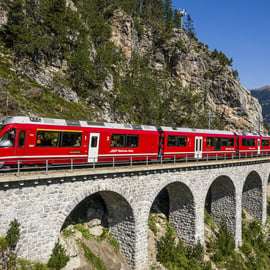 Saint-Moritz en train de la Bernina depuis Milan