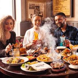 Milan: Hard Rock Cafe with Set Menu for Lunch or Dinner