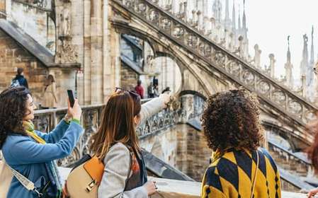 Milão: Visita guiada ao telhado do Duomo e à Catedral com ingresso