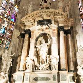 Milan: Duomo & Rooftop Tour with Optional Hop-On Hop-Off Bus