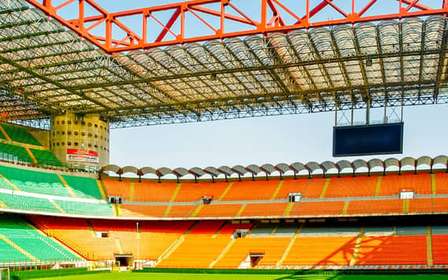 San Siro Stadion Führung mit Museum und Spielfeld