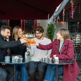 Milan: Aperitivo Tour with Street Food