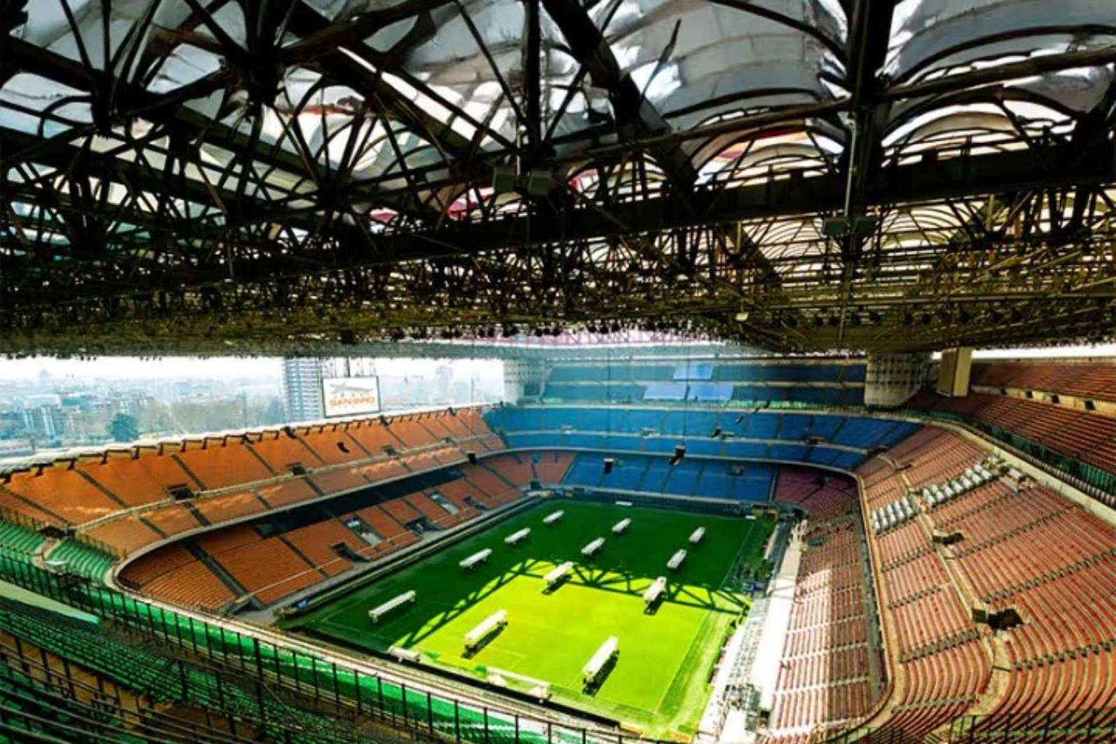 San Siro Stadiontour mit Museum und Spielfeldrand