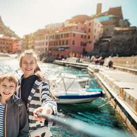 Escursione alle Cinque Terre da Milano con barca e treno