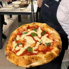 Milaan: kookcursus pizza en tiramisu met wijnproeverij