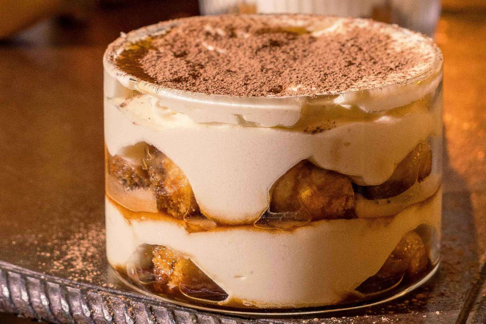 Aula de tiramisù em Milão com cafeteira moka e chef