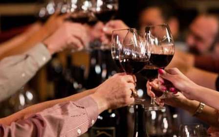 Mailand: Weinverkostung mit einem italienischen Sommelier
