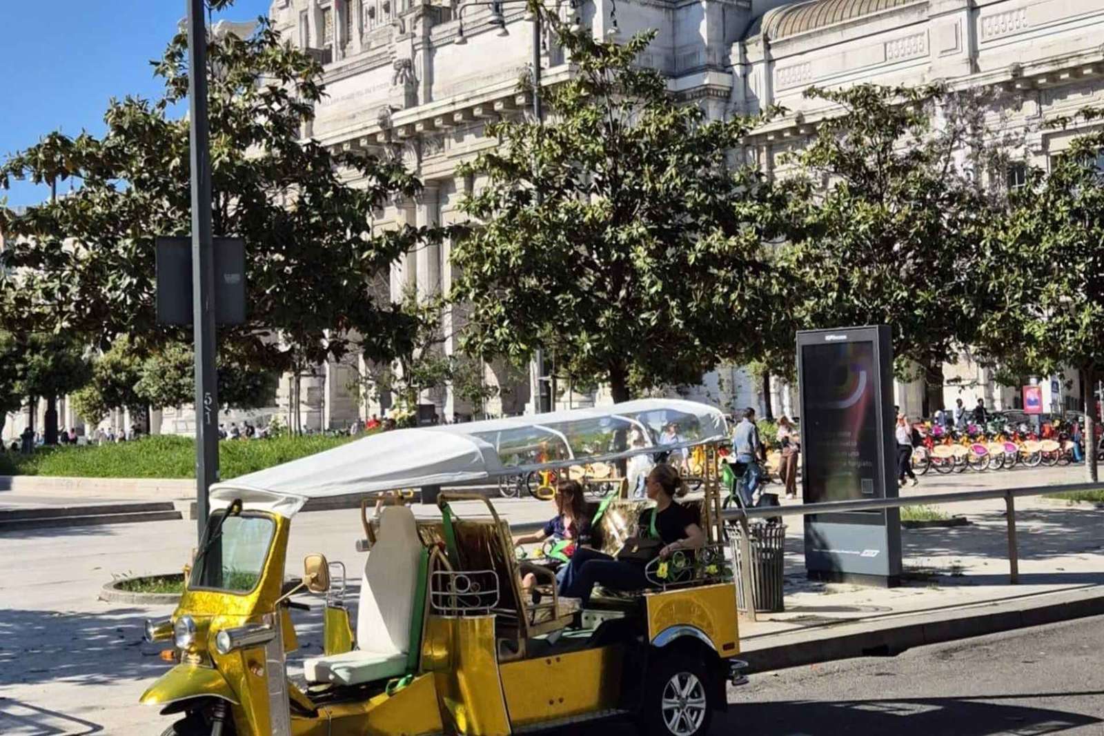 Milán: Soukromá projížďka tuk tukem s vyzvednutím v hotelu