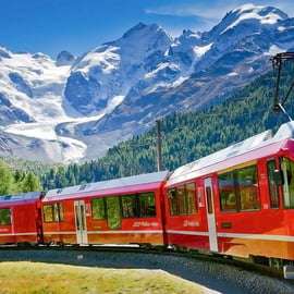 Da Milano: Treno Bernina Express e tour di St. Moritz in autobus