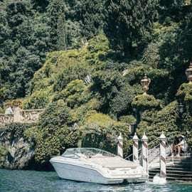 From Milan: Private Lake Como Boat Tour & Roundtrip Transfer