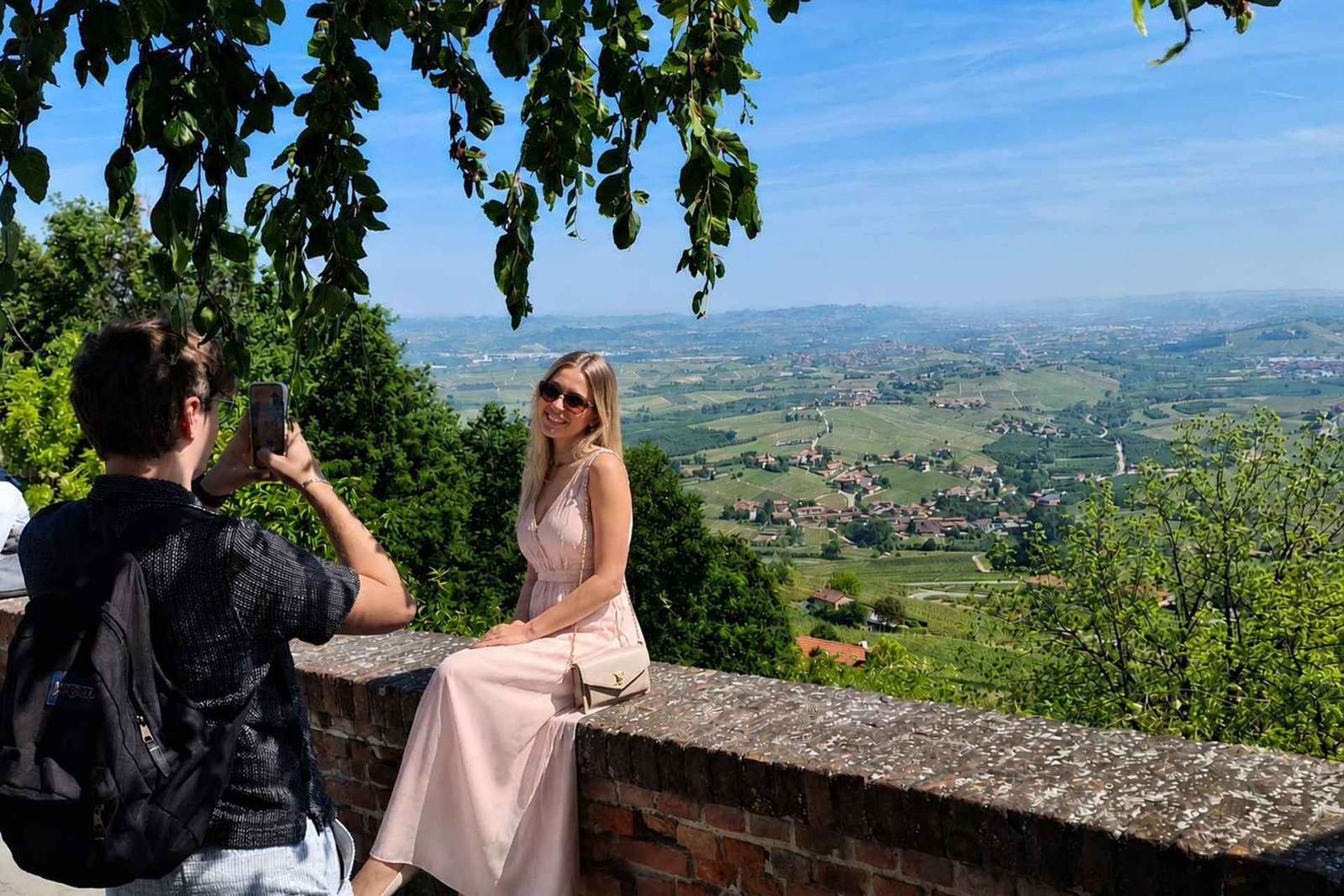 Excursion vignobles du Barolo depuis Milan, cave et dégustation