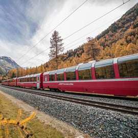 Bernina Express panorámico desde Milán y tiempo en St. Moritz