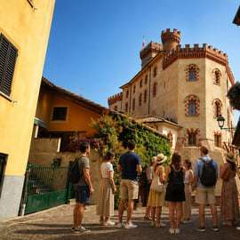 Excursion vignobles du Barolo depuis Milan, cave et dégustation