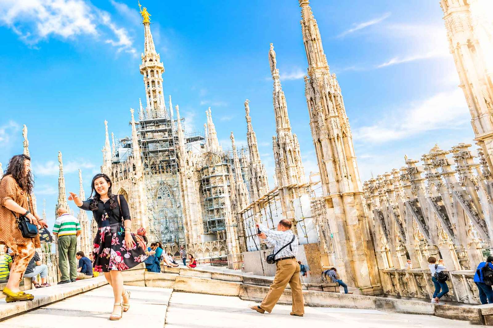 Milan Duomo Rooftop Guided Tour with Lift Access