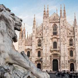 Milan: Duomo Cathedral Entry Ticket and Rooftop Tour
