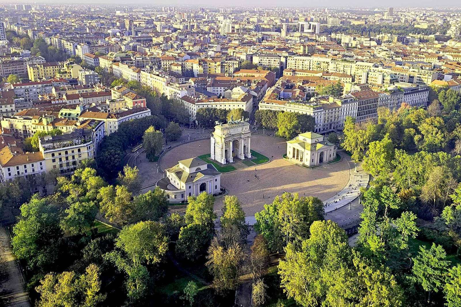 Branca Tower and Sforza Castle Guided Tour