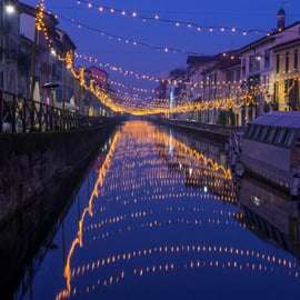 Milan: Colonne di San Lorenzo and Navigli Guided Tour